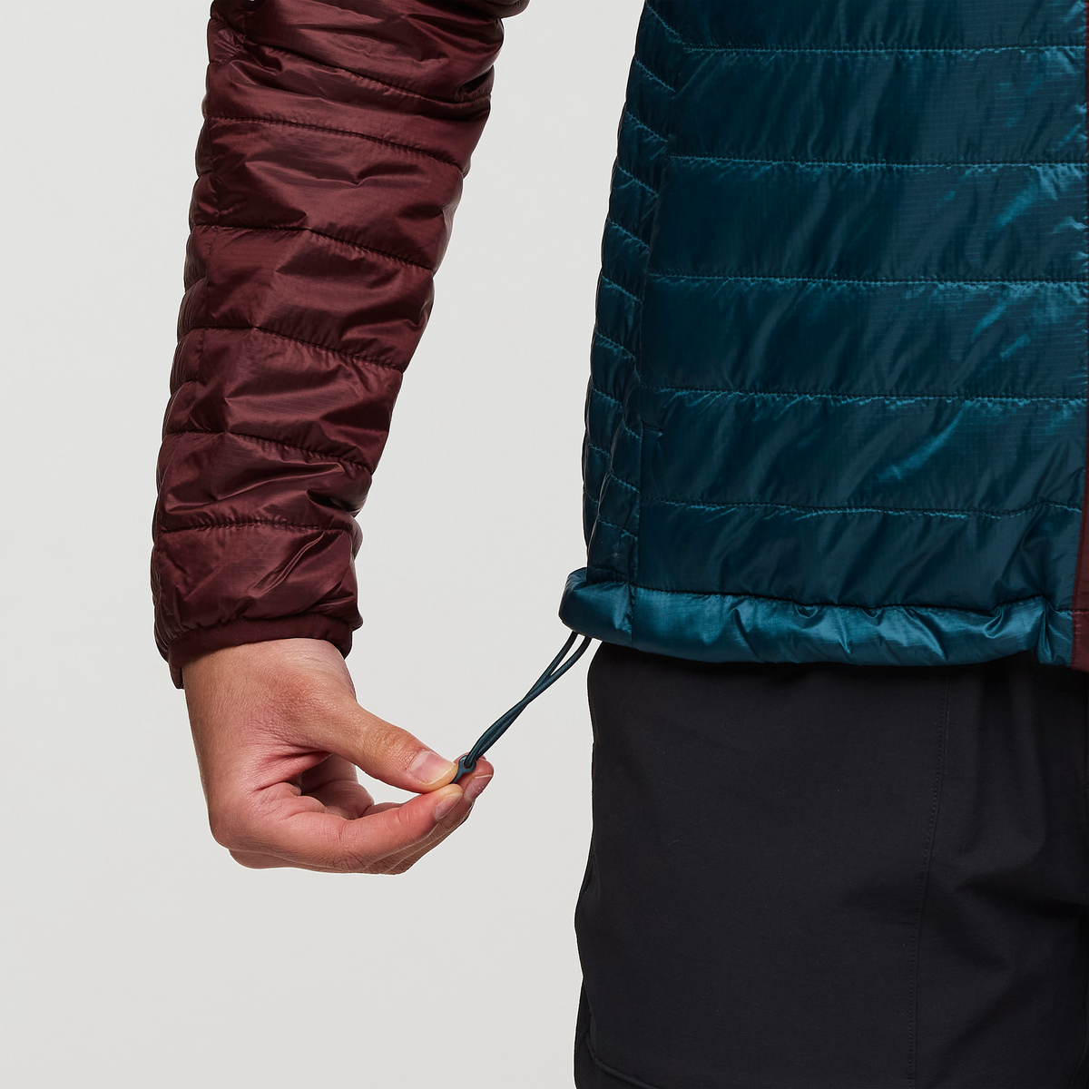 Capa Insulated Hooded Jacket - Women's - Image 8