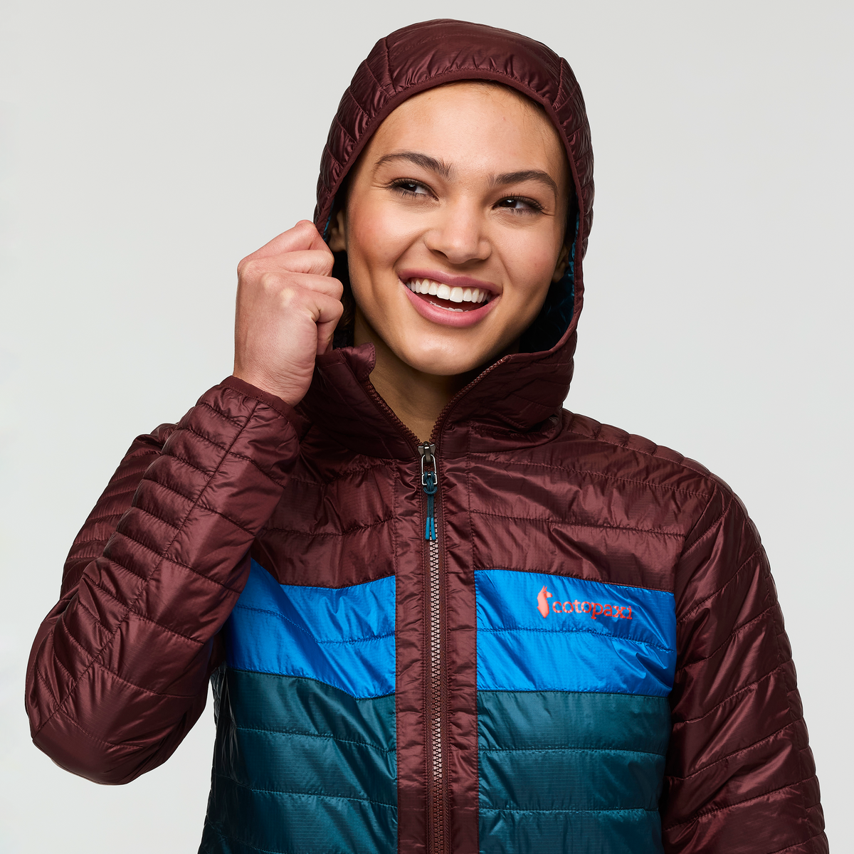 Capa Insulated Hooded Jacket - Women's - Image 5