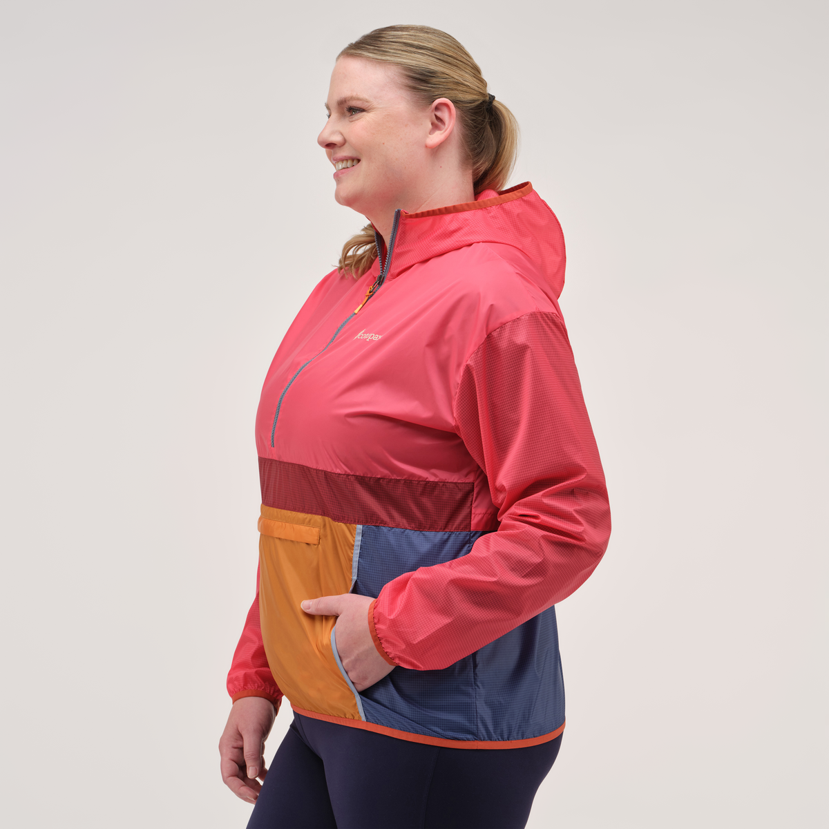 Teca Half-Zip Windbreaker - Women's - Image 3